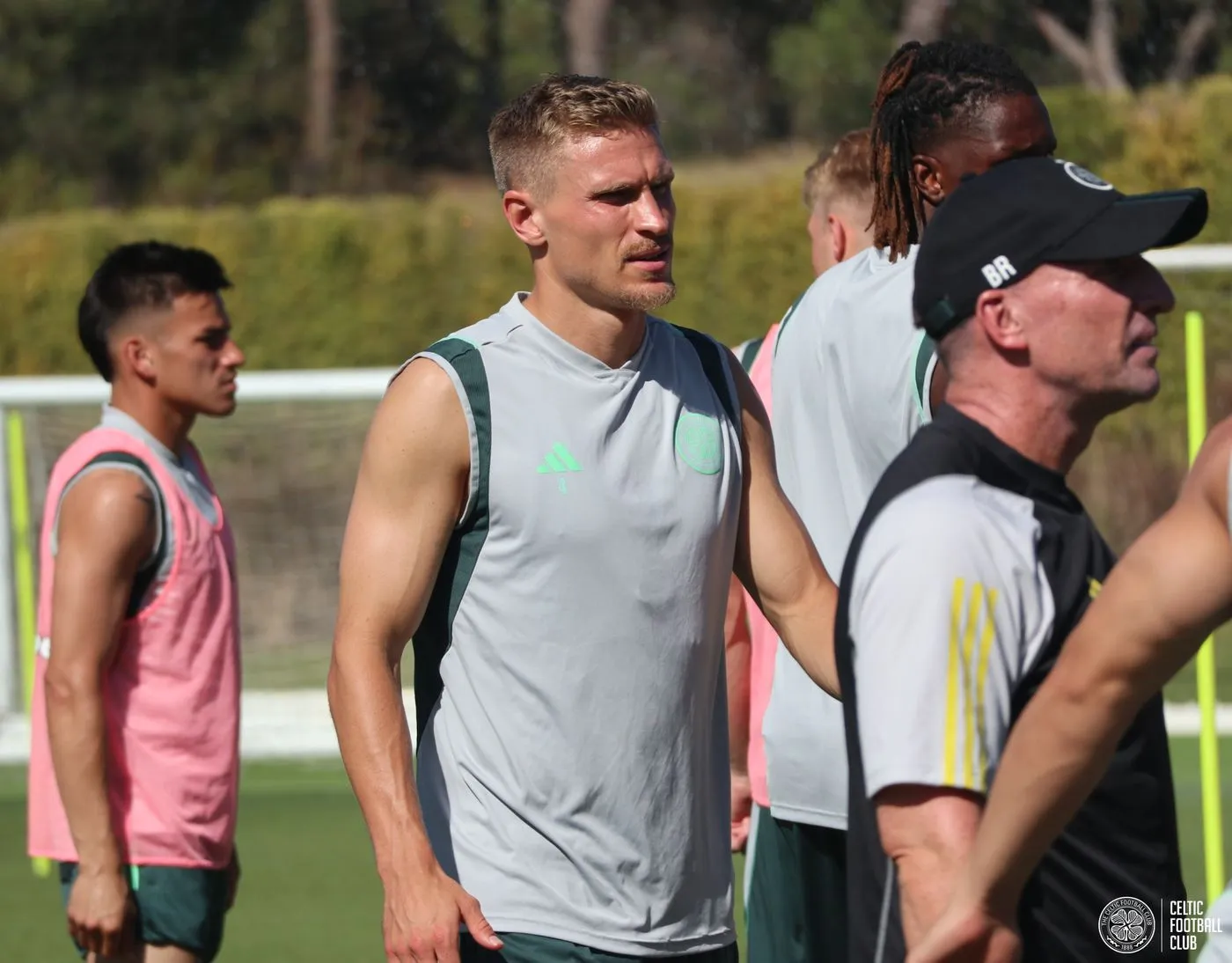 💥Carl Starfelt en la rampa de salida: el Como tienta al Celta con una oferta millonaria que puede romper el mercado🔥
