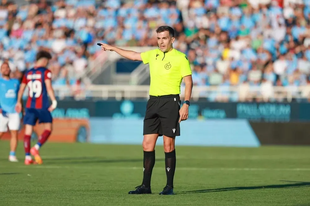Sánchez Villalobos arbitrará en El Alcoraz en un duelo vital para el Racing