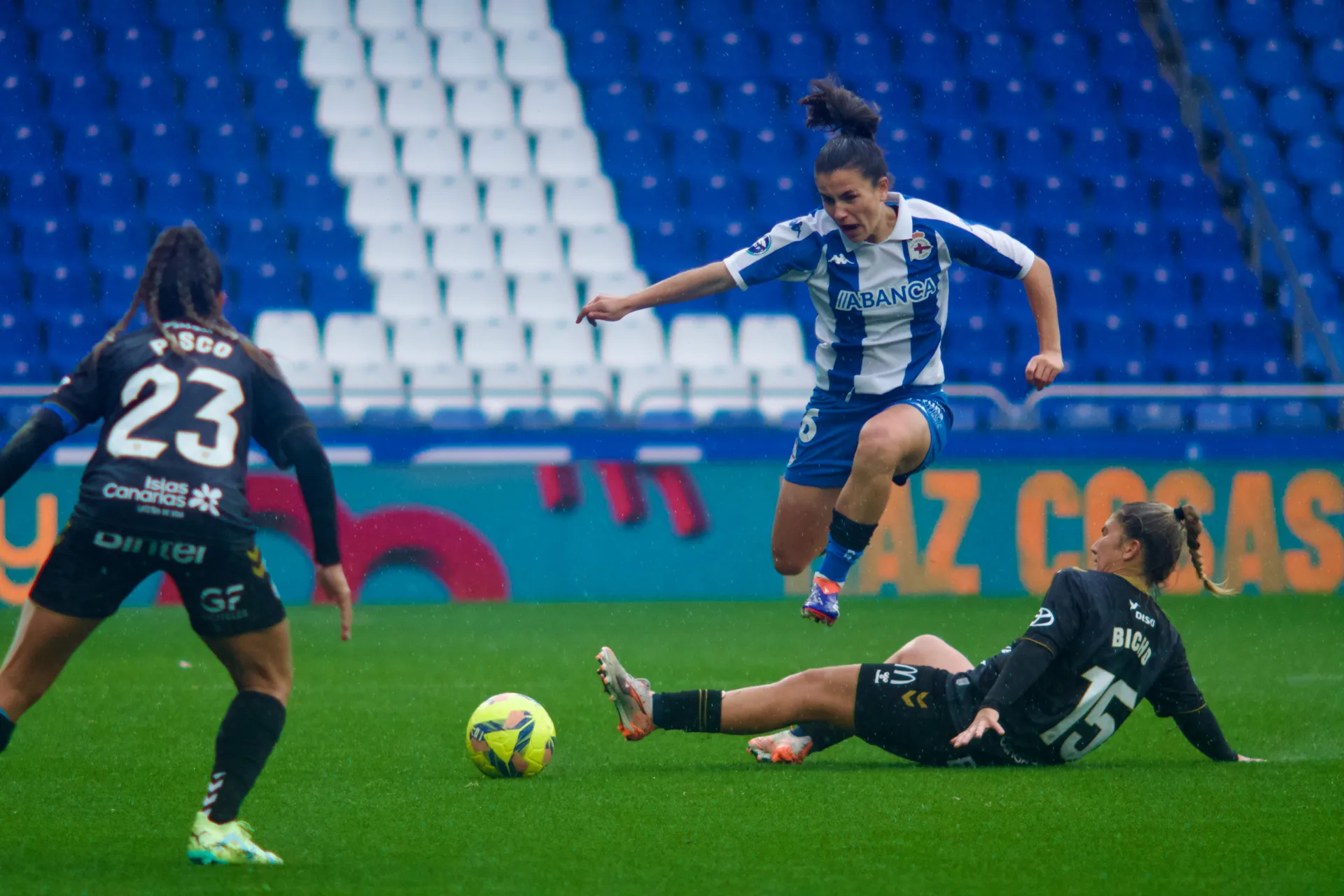 Deportivo y Costa Adeje empatan en Riazor (0-0)