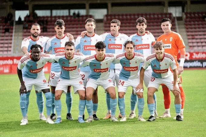 Al Compostela de Luisito le espera un partido a vida o muerte en Guijuelo