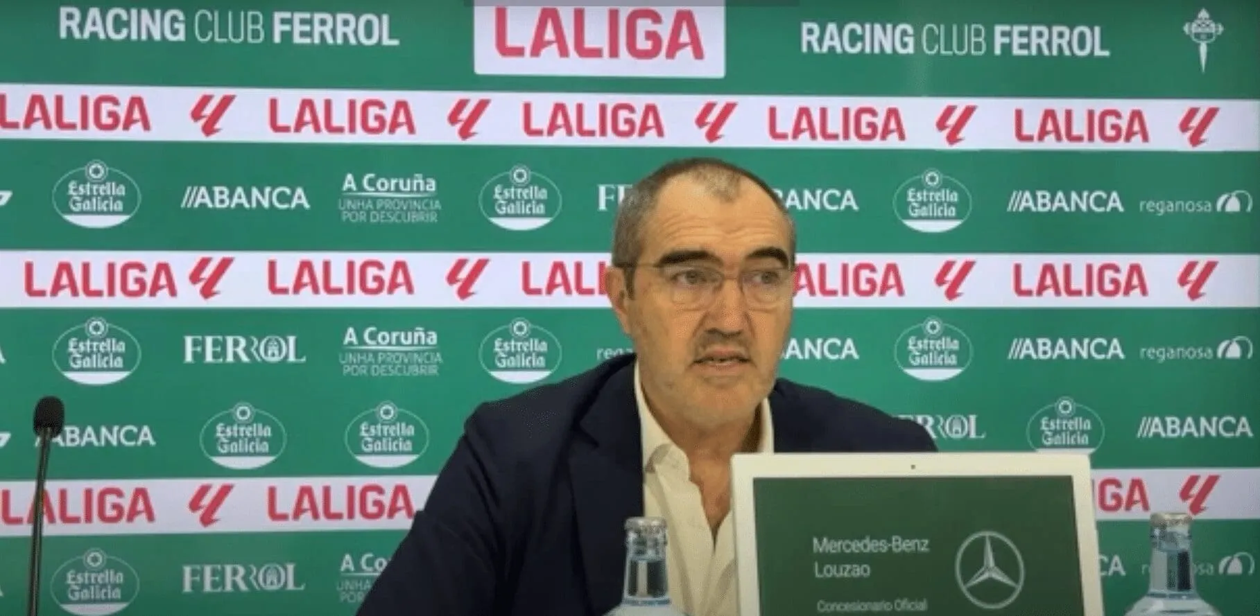 Carlos Mouriz ya planifica la plantilla del Racing y no descarta ampliar la cesión de Chuca o Nico Serrano