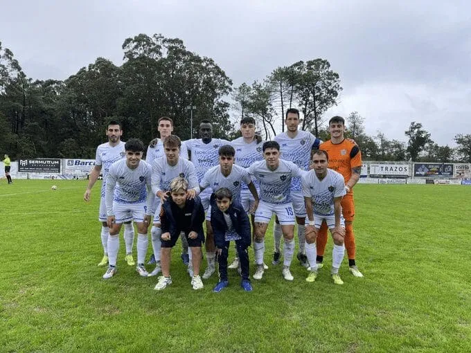 Barraña vibra con una heroica victoria del Boiro ante el Viveiro (2-1)