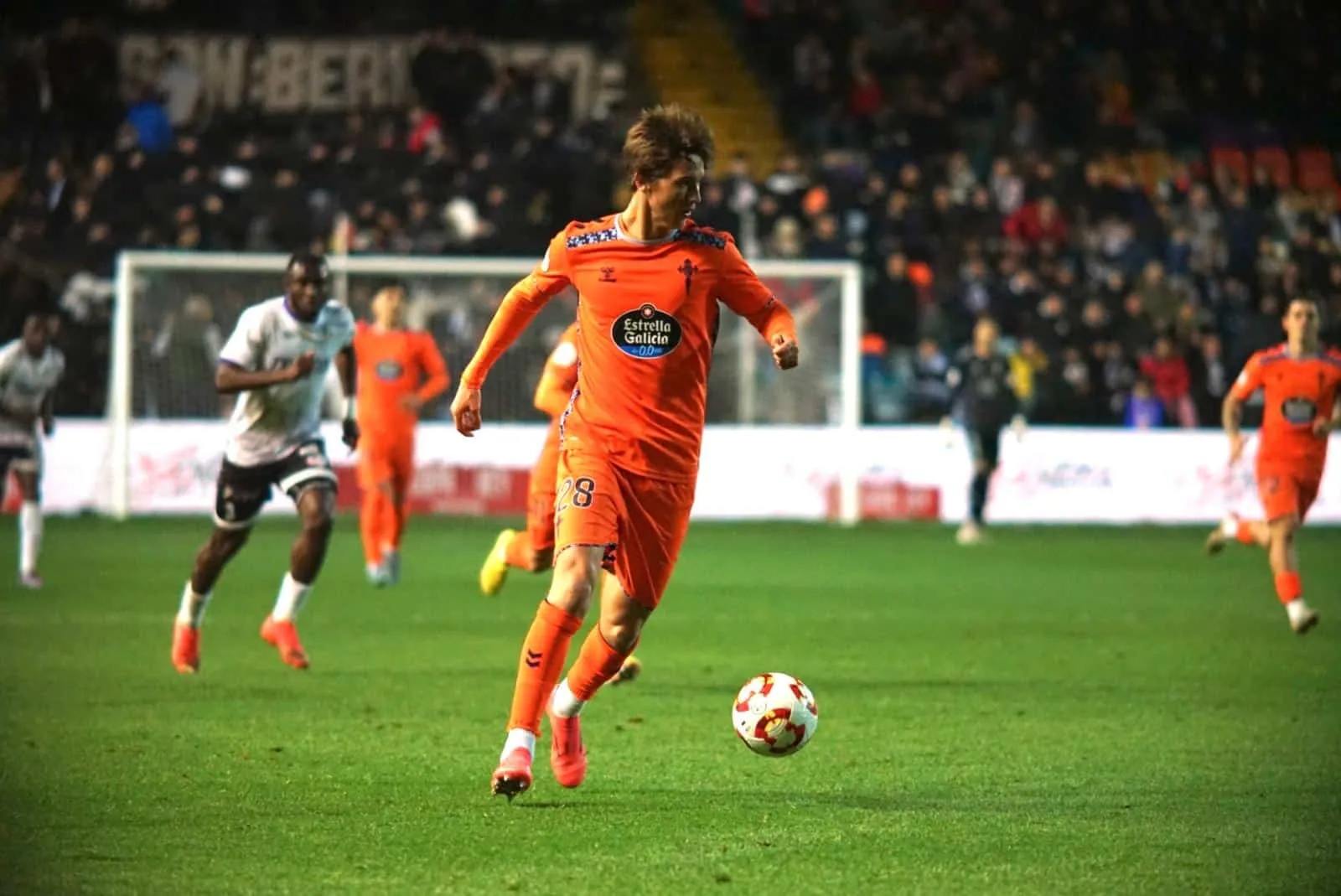El Celta golea al Salamanca con un Fer López y Alfon estelares