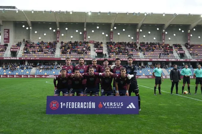 ⭐ Dos penaltis al limbo frenan al Pontevedra: empate amargo en Pasarón (1-1) ⚽💥