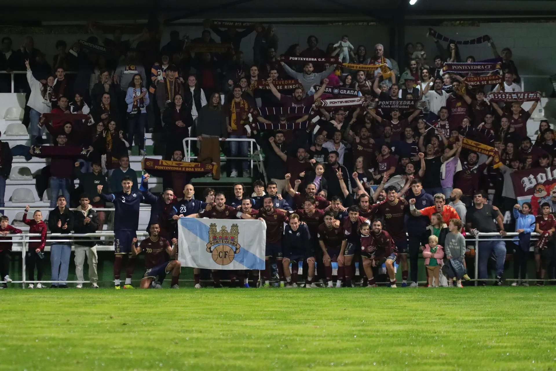 El Pontevedra recibe al Coruxo en una nueva final por el ascenso