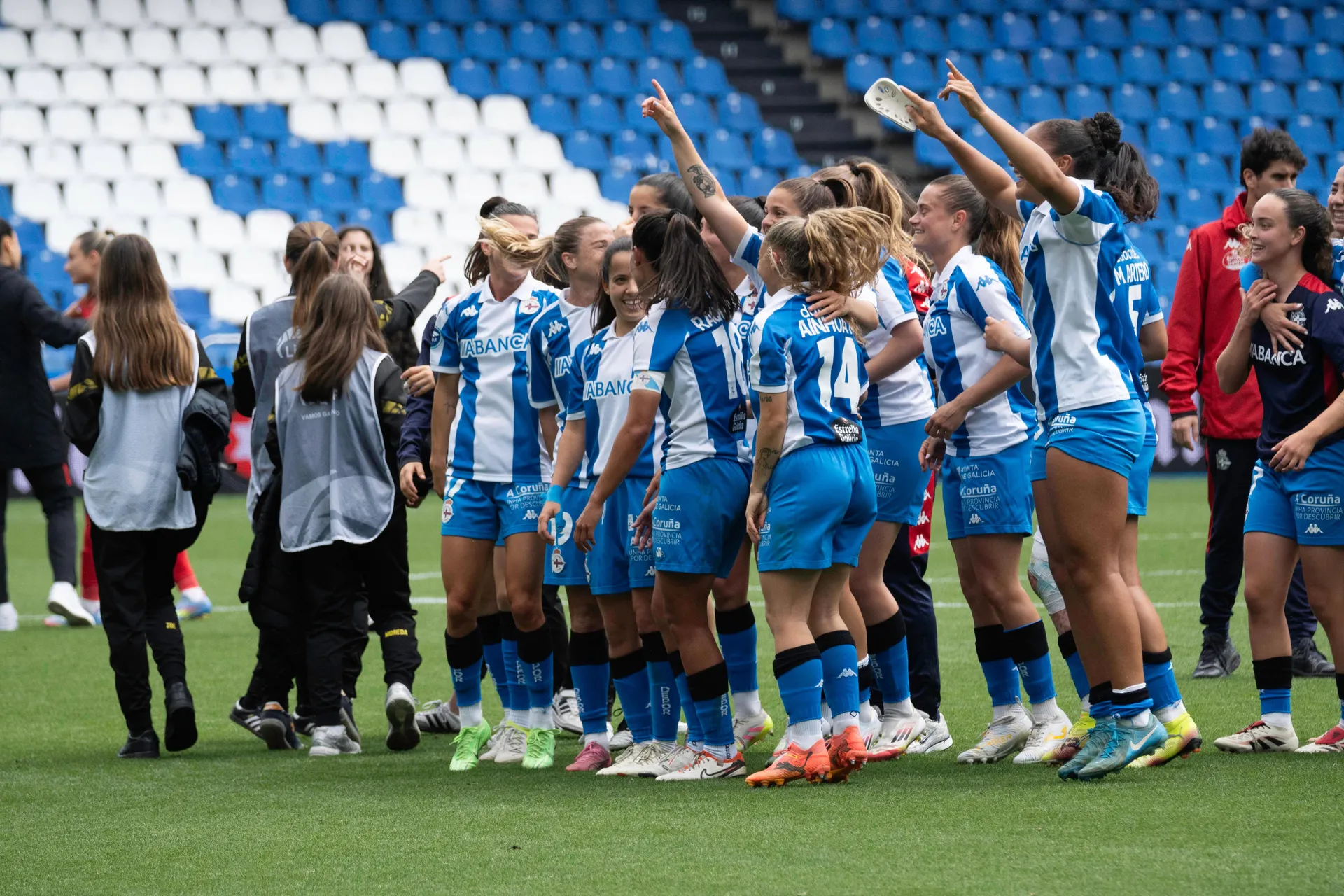 🚨 Crisis interna en el Dépor Abanca: dos jugadoras coruñesas denuncian su situación ⚽