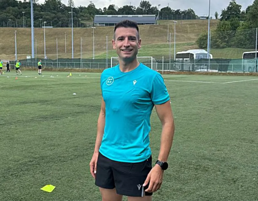 Cid Camacho vuelve a arbitrar al Racing