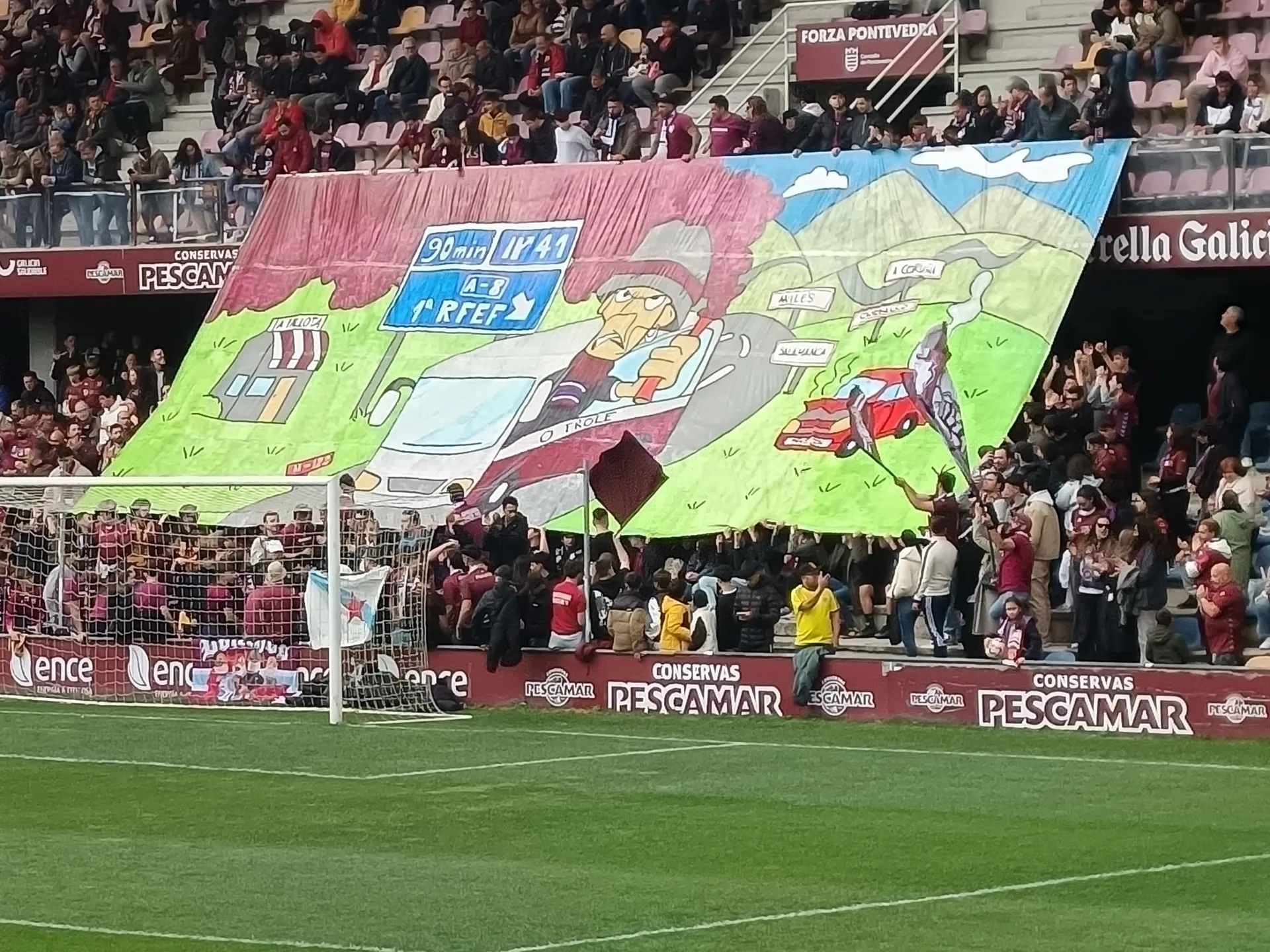 Pasarón estalla de alegría: el Pontevedra vuelve a Primera Federación (VIDEOS)