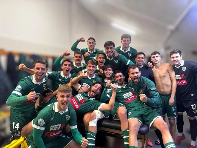 El Coruxo quiere más: continuidad con Javi Pereira y una base de 14 o 15 jugadores