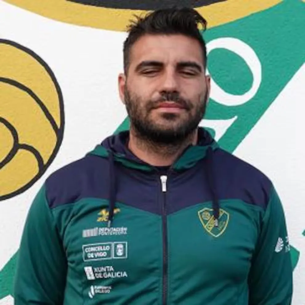 Javier Fernández asume el reto en el Coruxo: nuevo entrenador tras la destitución de David de Dios