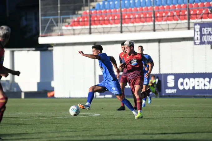 El Deportivo se impone al Ourense CF con goles de Zaka y Yeremay (0-2)