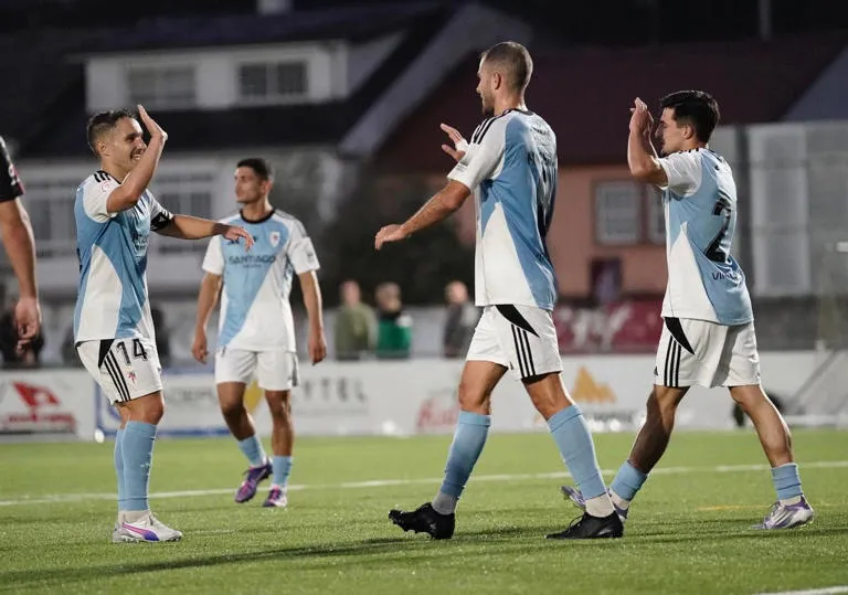 El Compostela hace números para competir en Segunda Federación