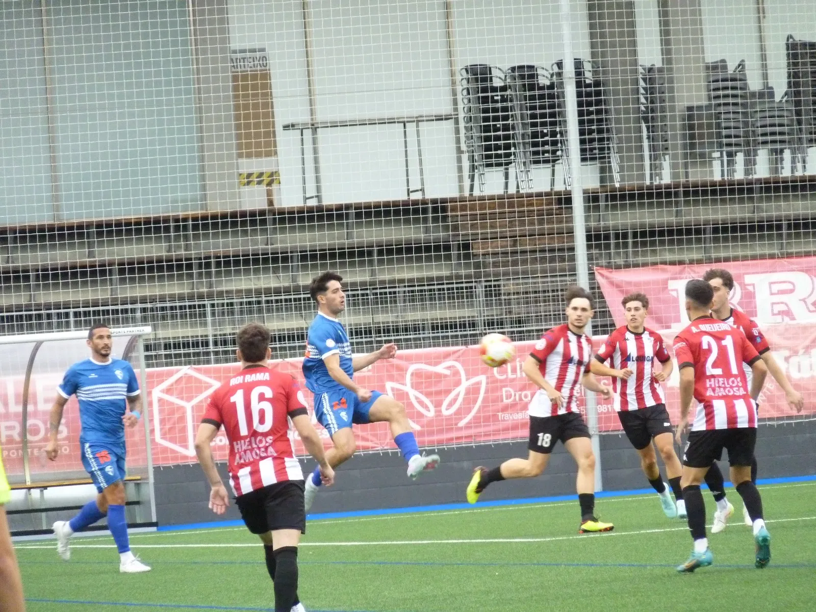 El Arteixo, que golea al Gran Peña, huele a primer líder (4-1)