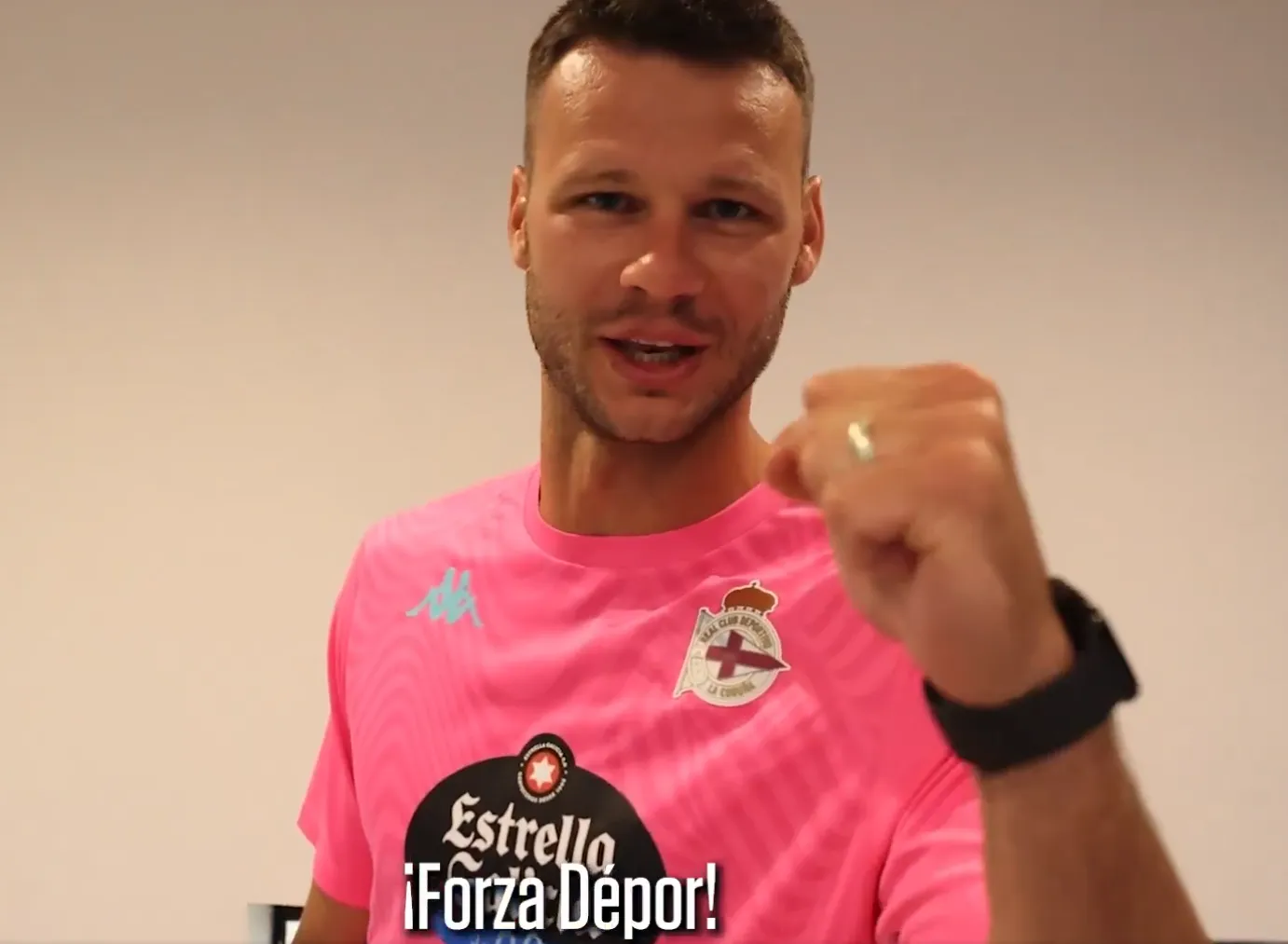 🧤 ¡Riazor ya tiene nuevo muro! El Dépor asegura a Daniel Bachmann para blindar su portería
