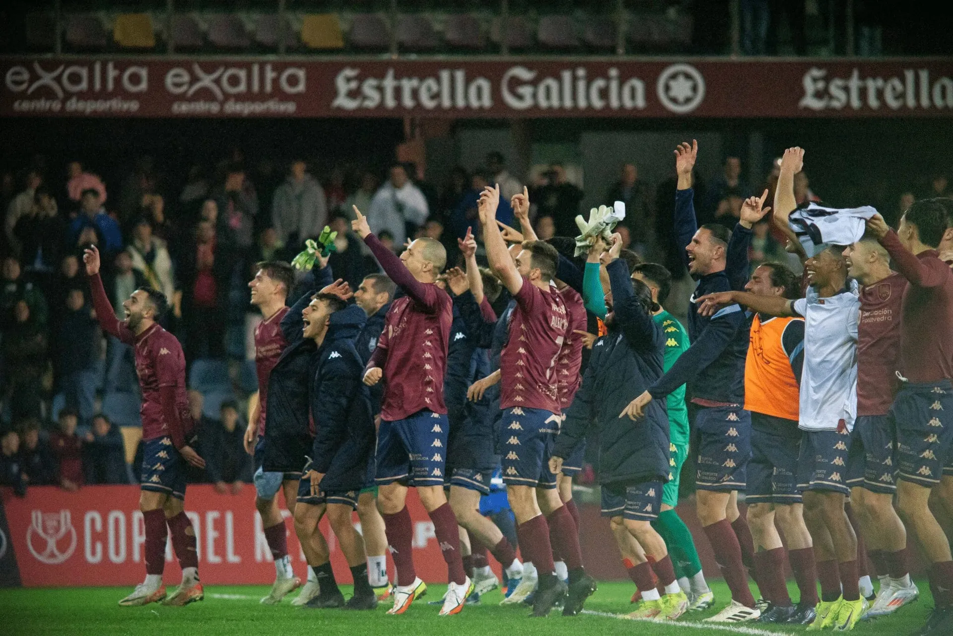 Pontevedra CF 4-1 Levante UD: Una noche mágica en Pasarón que sacude el fútbol español (VIDEO)
