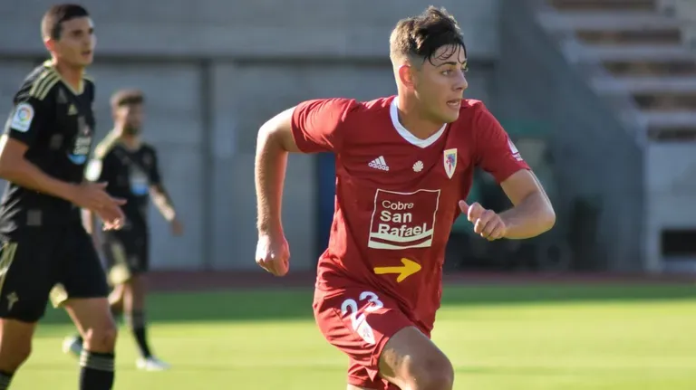 🔥 Fichaje estelar: Santi de Prado regresa a la UD Ourense ⚽✨
