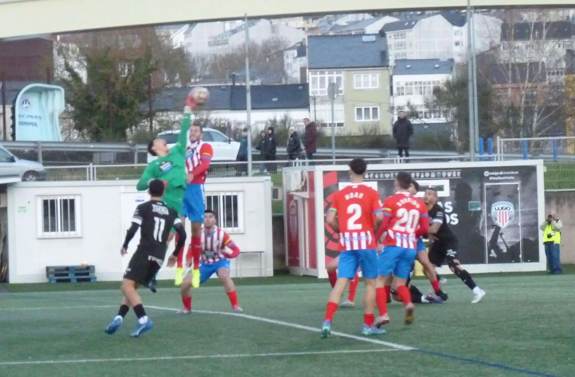 La U.D. Ourense conserva el liderato igualando un 2-0 ante el Polvorín
