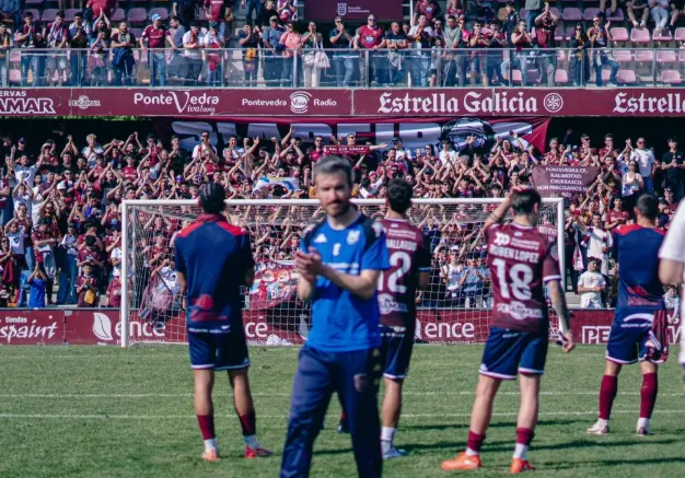 Rubén Domínguez aprieta el botón de “modo playoff”: mensaje claro antes del derbi ante el Racing de Ferrol