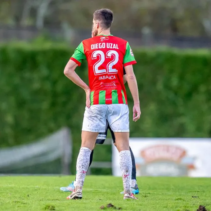 ¡FICHAJE ESTELAR EN SAN LÁZARO! 🔥⚪🔵Diego Uzal aterriza en la SD Compostela para comandar el centro del campo