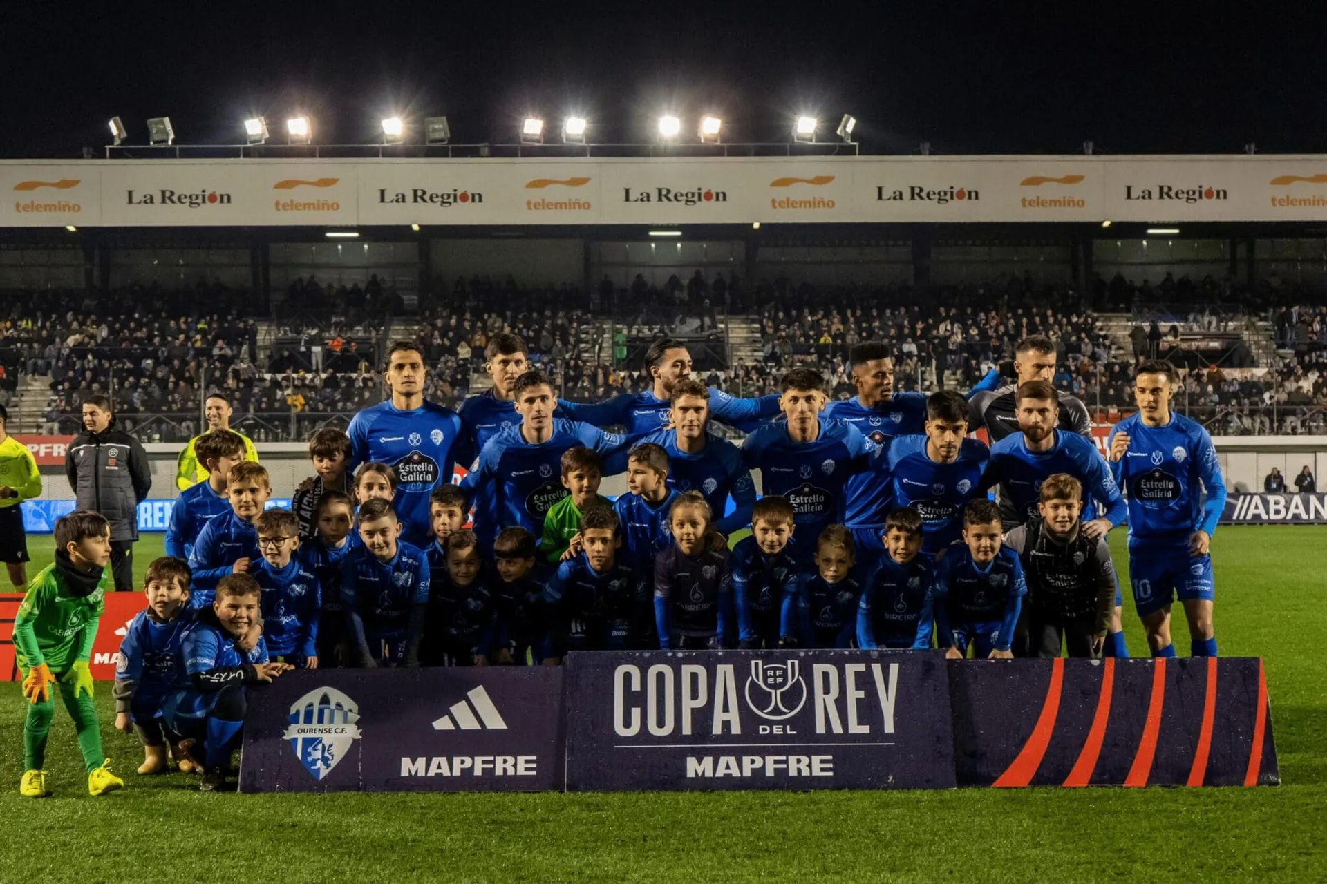 El Ourense CF cae con honor ante el Valencia en la Copa del Rey