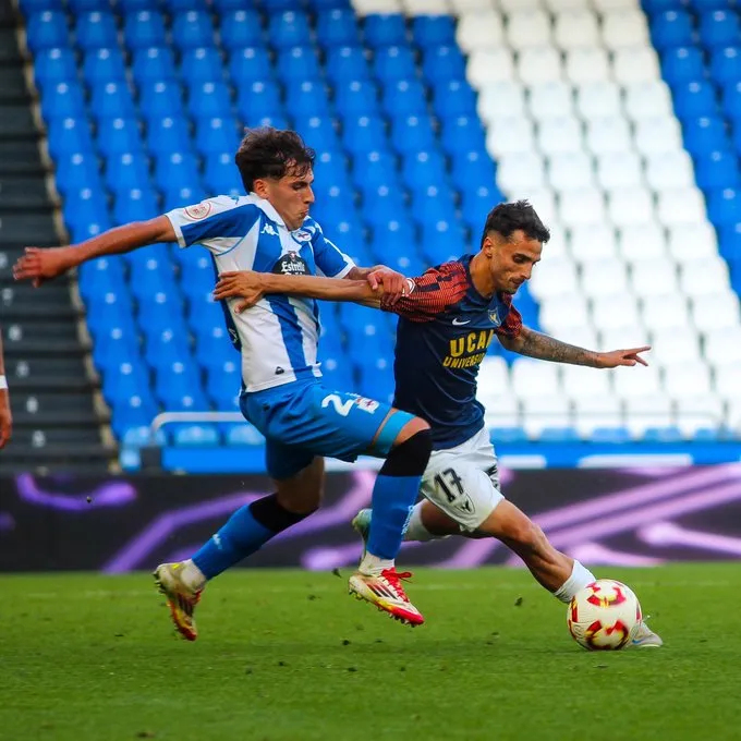 Una poco católica UCAM frena al Fabril en Riazor (0-0)