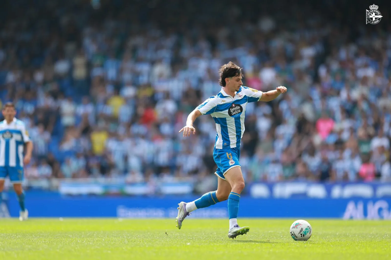 🔥 Charlie Patiño rompe su silencio: “Soy otro jugador y quiero llevar al Dépor a lo más alto” 💪💙