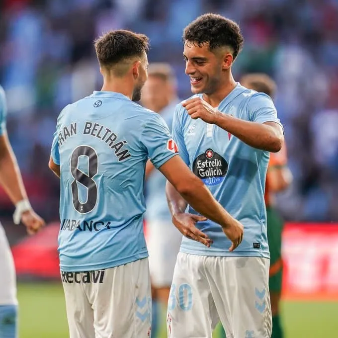 🚪 ¿Salida inminente? Un fijo del once celeste queda a un paso de la puerta de salida