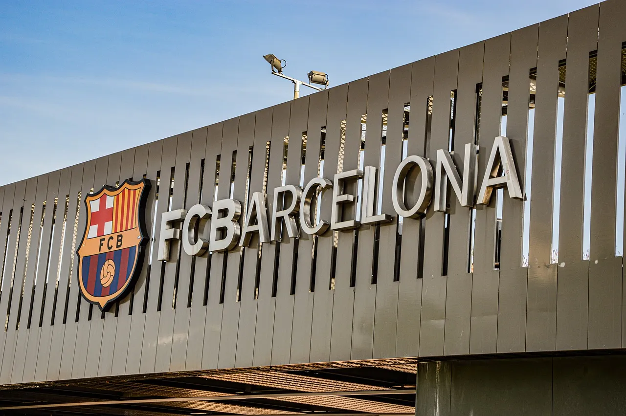 La Liga es el Clásico. ¿Quién ganará entre el Real Madrid y el Barcelona?