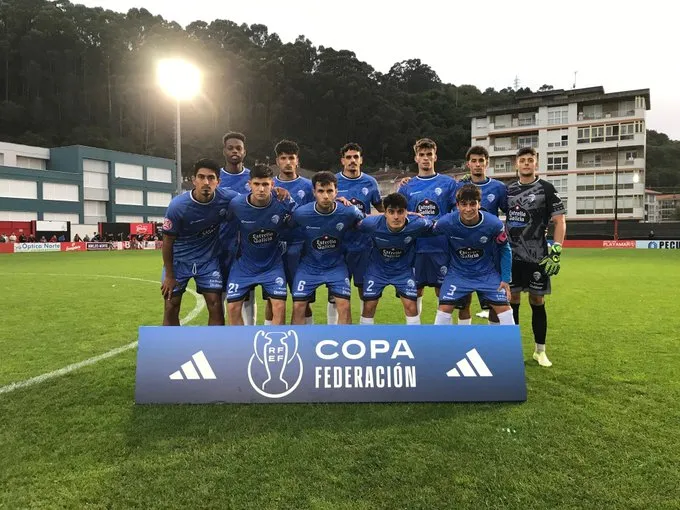 ⚡El Ourense CF destroza al CD Laredo con un demoledor 1-5