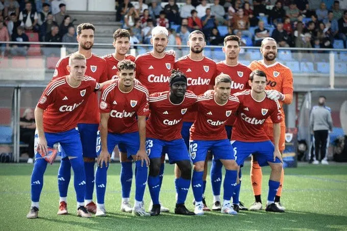 El Bergantiños planta cara y frena al líder Numancia (1-1)