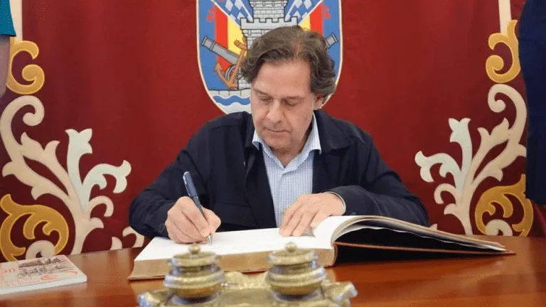 "El Racing Club Ferrol rompe su silencio: contundente respuesta a la polémica por la ubicación de su ciudad deportiva"