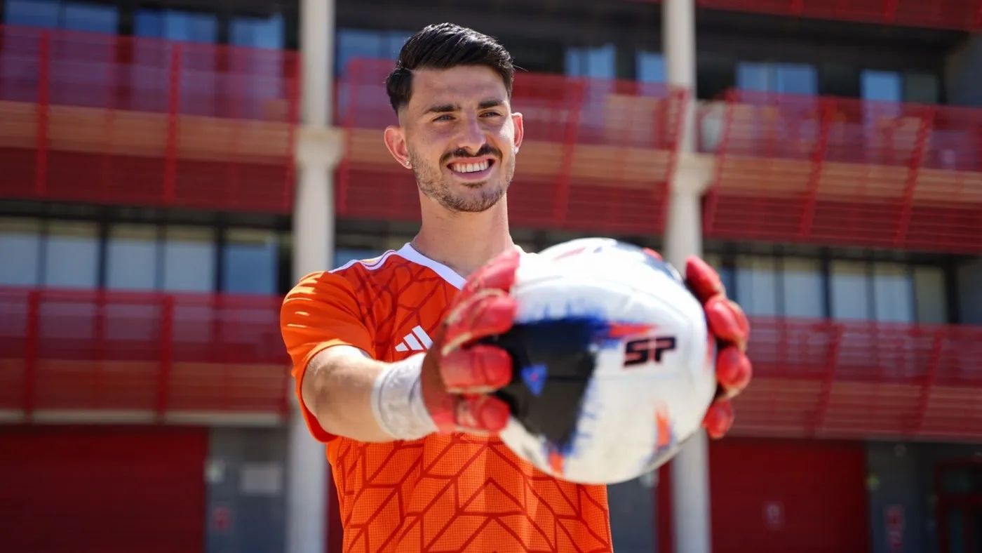 🧱 El CD Lugo levanta su nuevo muro: Iker Piedra defenderá el arco amurallado 🛡️