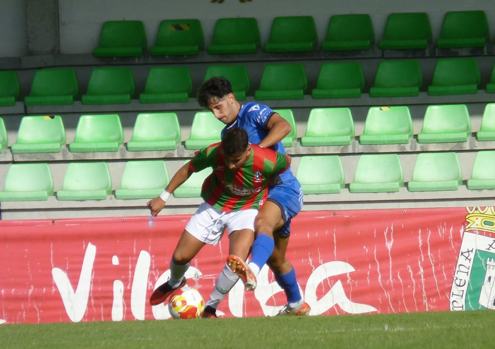 El Ourense CF espera a los tres últimos minutos para golear en Vilalba