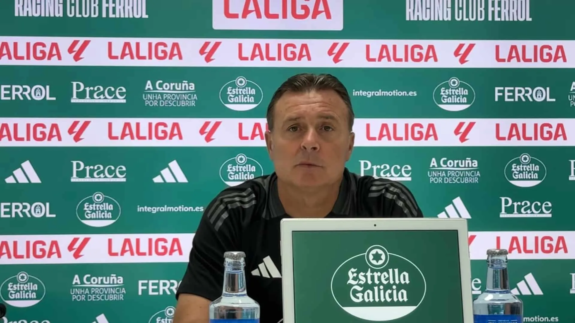 Pistoletazo de salida para el Racing, que recibirá al Málaga en A Malata