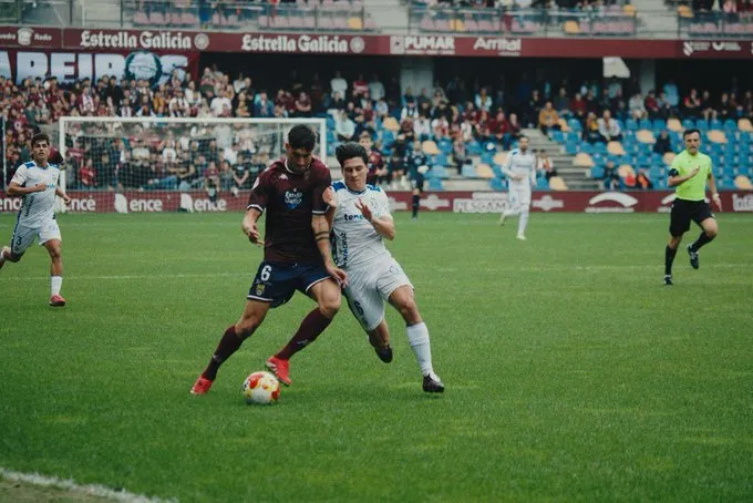 ⚡️Golpe de autoridad: el Tenerife silencia Pasarón y hunde al Pontevedra (0-2)🔥