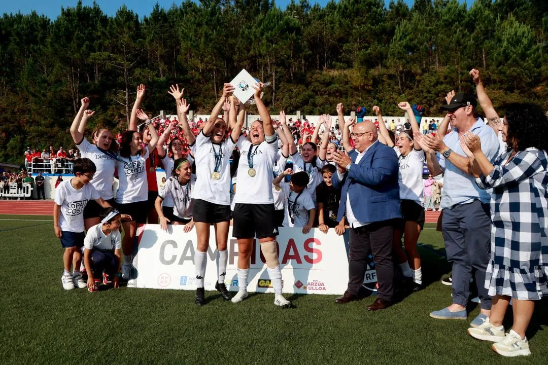 🏆 El Dumbría conquista la Copa da Costa femenina en una final de infarto ⚽🔥