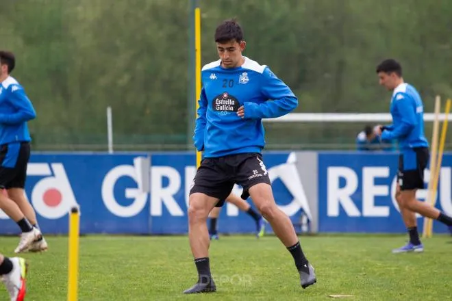📝 Lo que todos veían venir: Davo se despide del Dépor sin pena ni gloria
