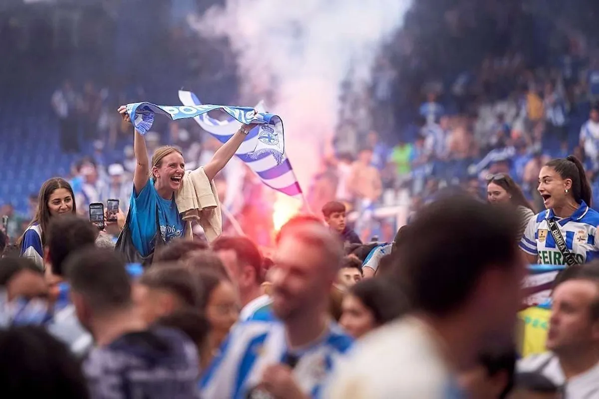El Deportivo vota su nombre antes de volver a Primera
